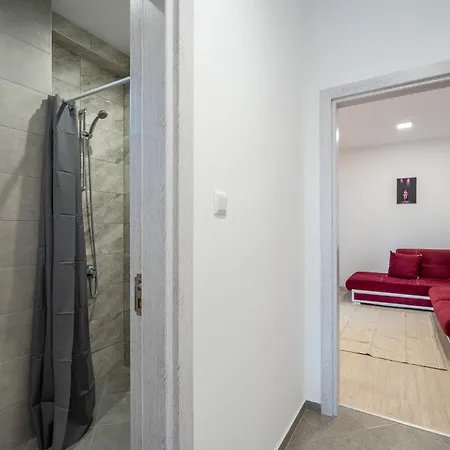 The Right Choice 20 Apartment *